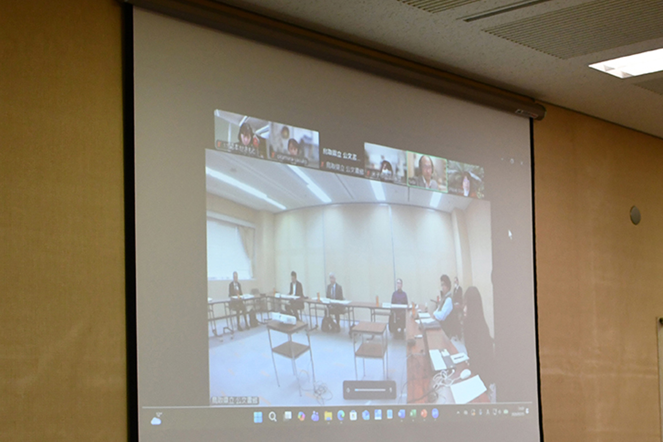 県史編さん委員会写真2